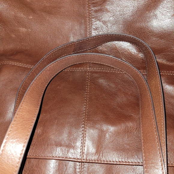 Lucky Brand Kora Leather Zippered Shoulder Bag w/Leather Wristlet Included - Picture 10 of 14